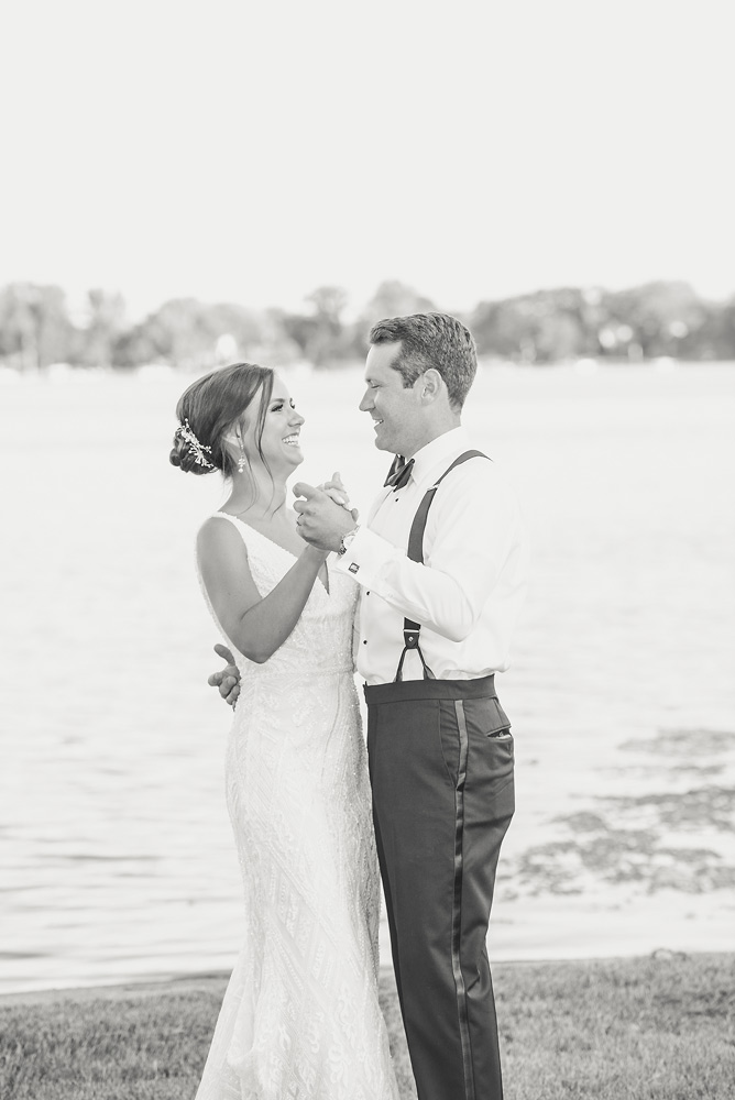 lake county outdoor wedding photographer bride groom